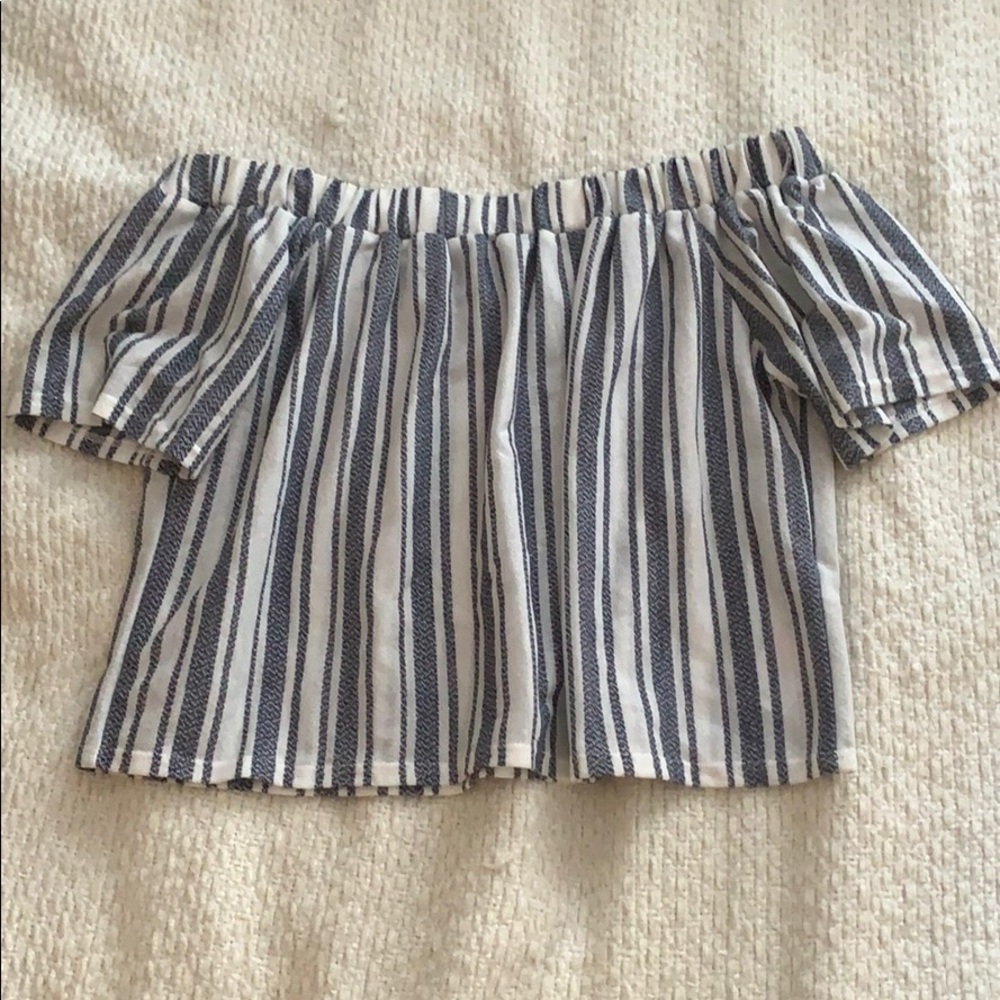 flowy off the shoulder stripe top